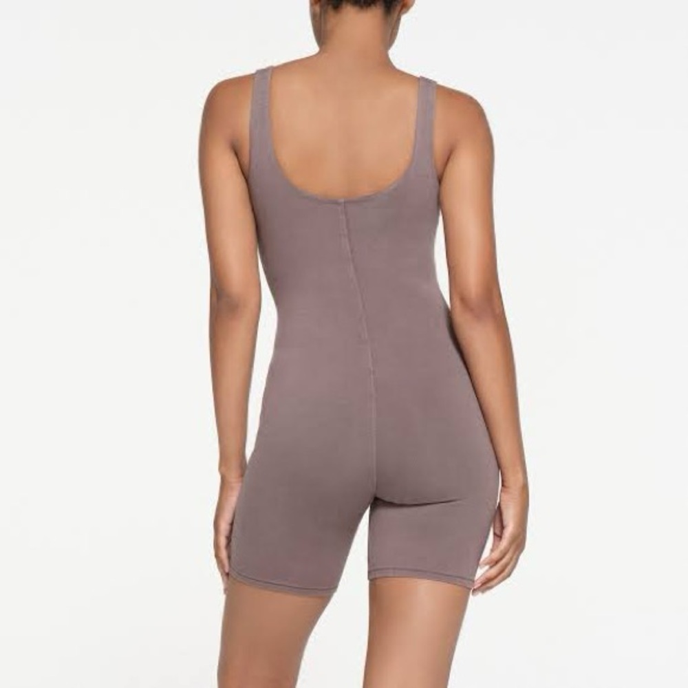 NWT Skims Onesie (M) Zinc - Picture 2 of 3